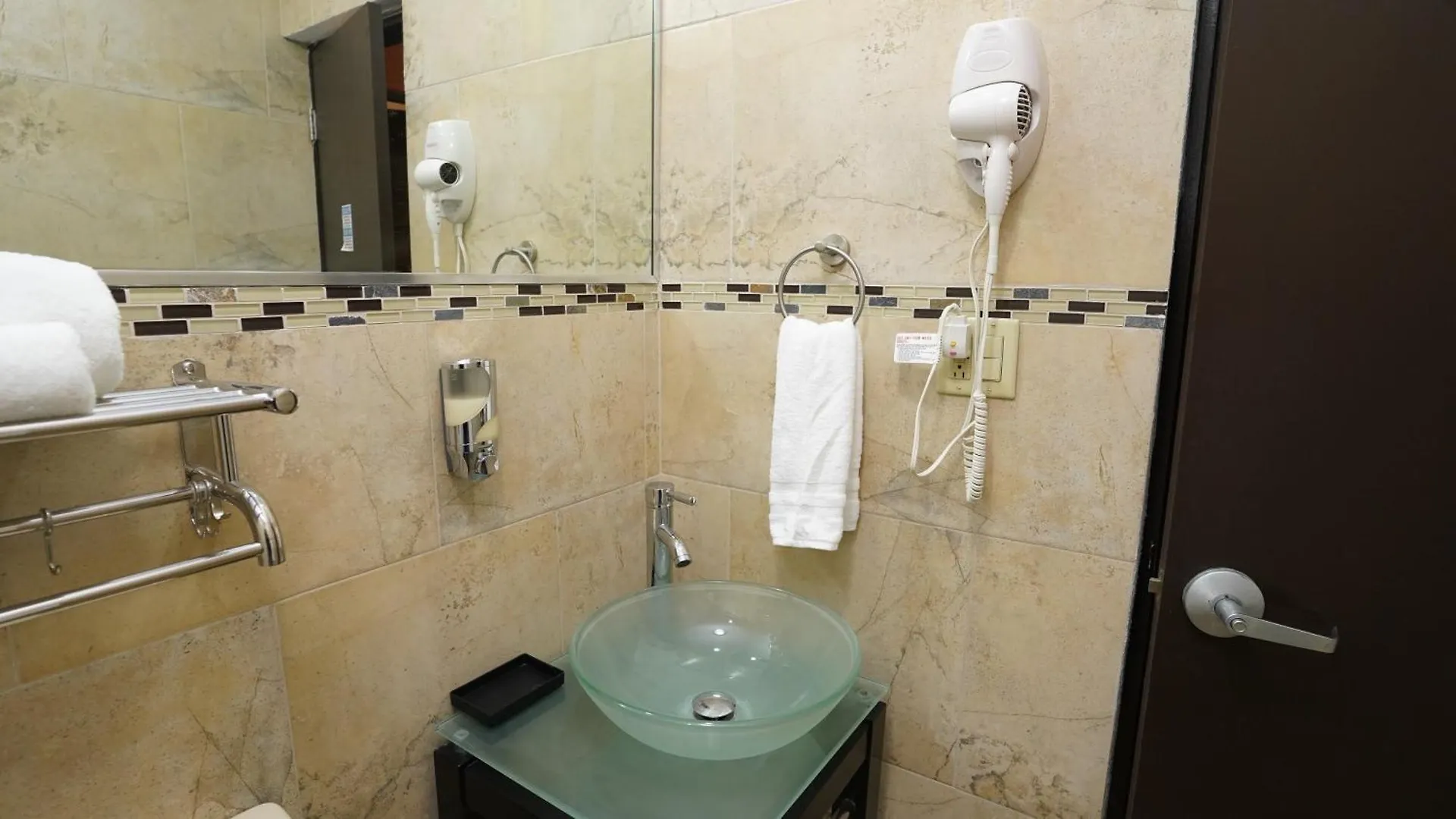 סן חואן La Placita Suites Hotel-Suite 205 מלון דירות